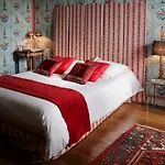 Le Domaine De Cordey Bed & Breakfast Boucé