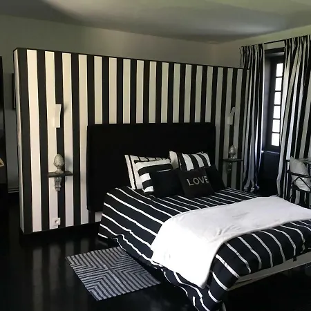Le Domaine De Cordey Bed & Breakfast