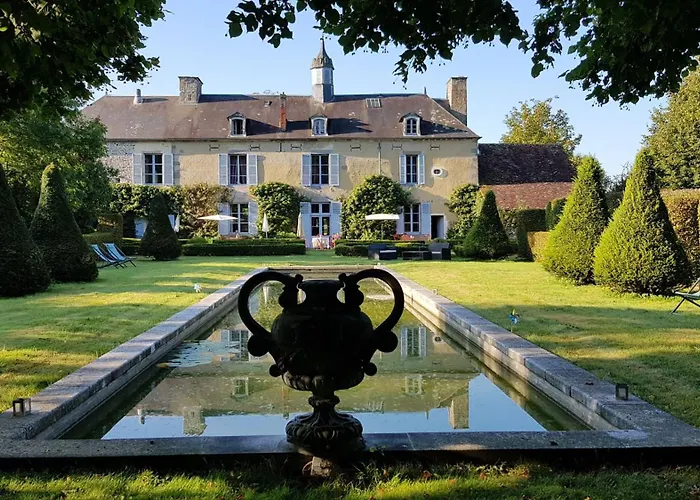 לינה וארוחת בוקר Le Domaine De Cordey