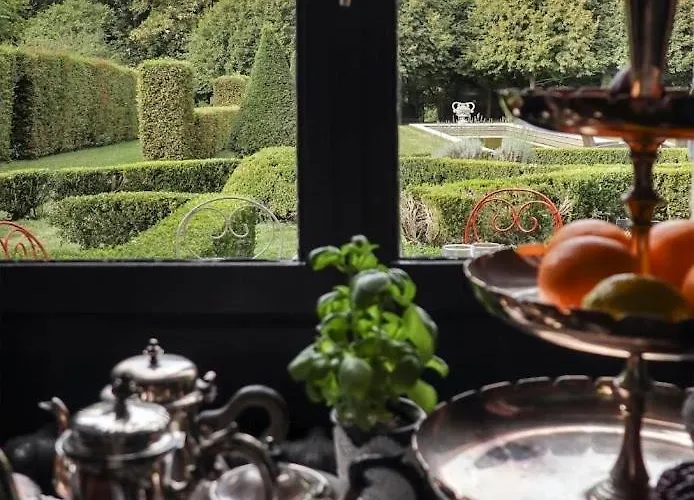 לינה וארוחת בוקר Le Domaine De Cordey